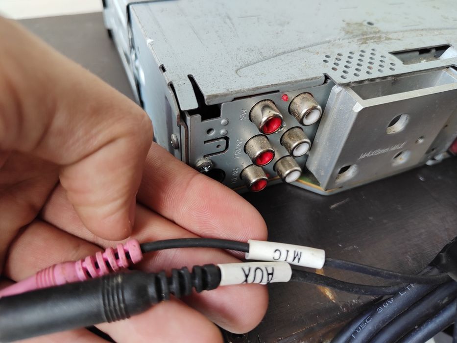 Висок клас JVC KD-SD80BT