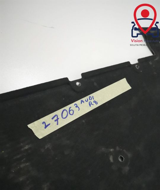 Ауди Р8 / Audi R8 Оригинален двигателен щит за Ауди Р8 Купе 4S0825101G