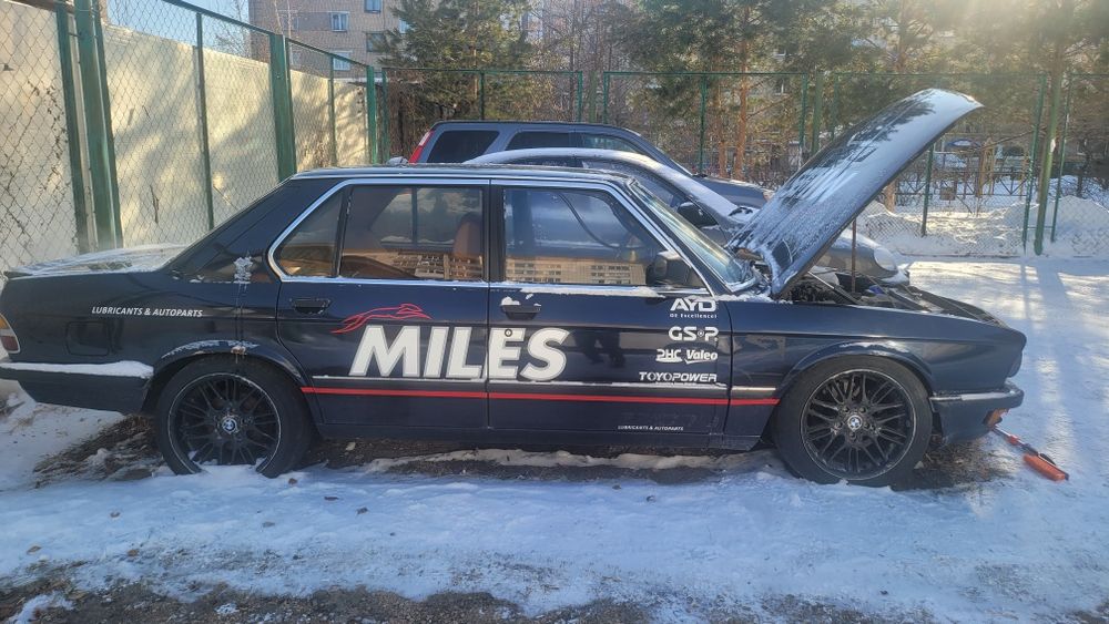 Продам BMW E28 5 серия 2JZ GE
