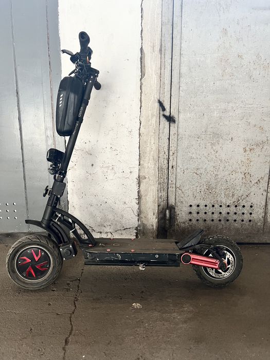 Электросамокат КУГО G БУСТЕР