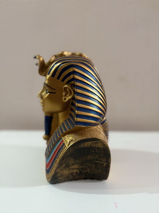 Продам сувенир Фараона