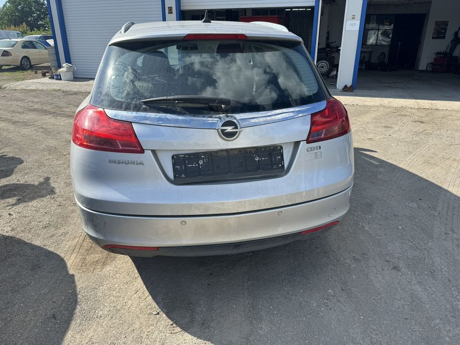 Опел Инсигния 2.0 ЦДТИ на части