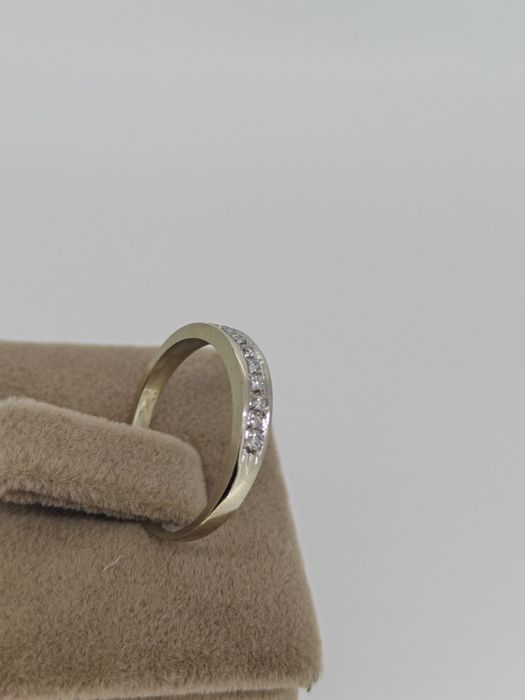 Inel aur 18k 2.42gr cu diamante naturale (r)