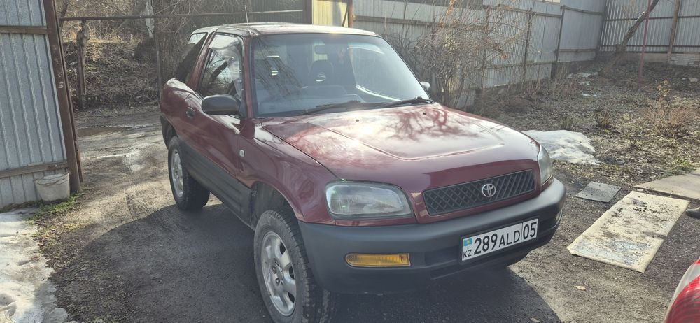 Продам rav4 1995