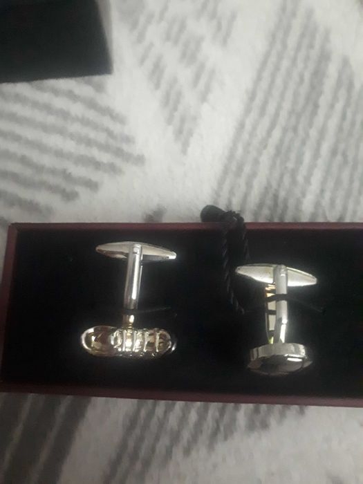 Butoni camasa Dalaco fabricati in Anglia, editie speciala fotbal