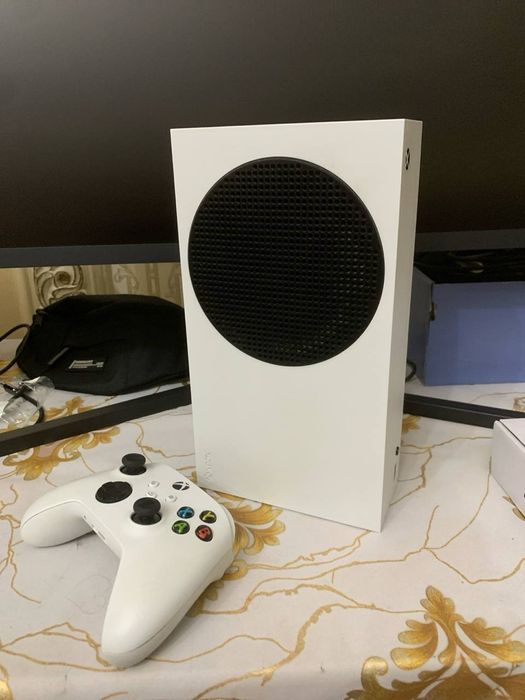 Xbox series S 512gb hotira+Gamepass ultimate