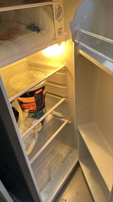 Холодельник маленький
