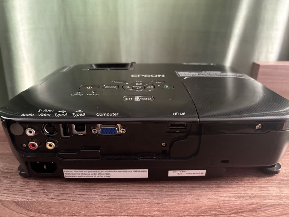 LCD проектор Epson EH-TW480