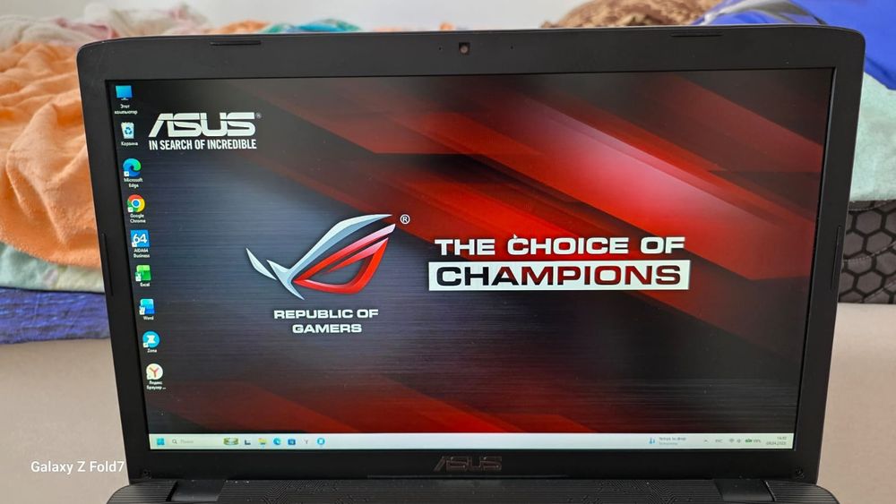 Продам ноутбук Asus rog gaming.
