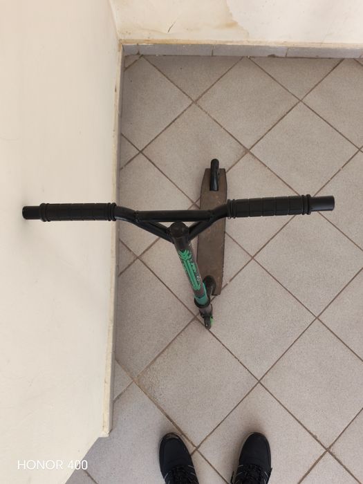 Продам трюковой самокат