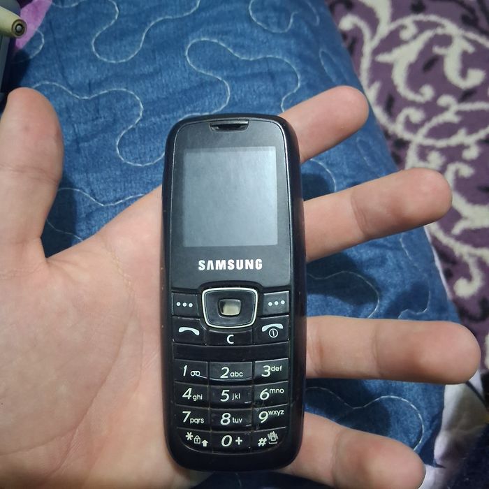 Vând telefoane vechi