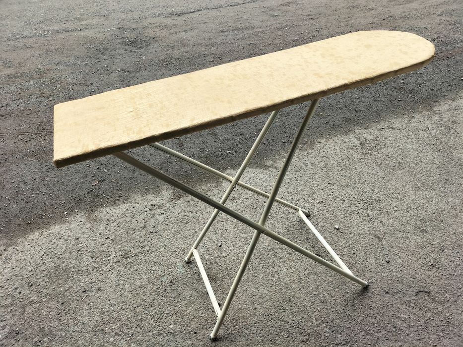 Продается гладильная доска.