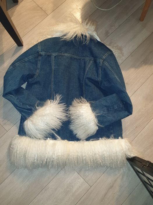 Дънкова парка с бял дълъг косъм, естествен, лама.