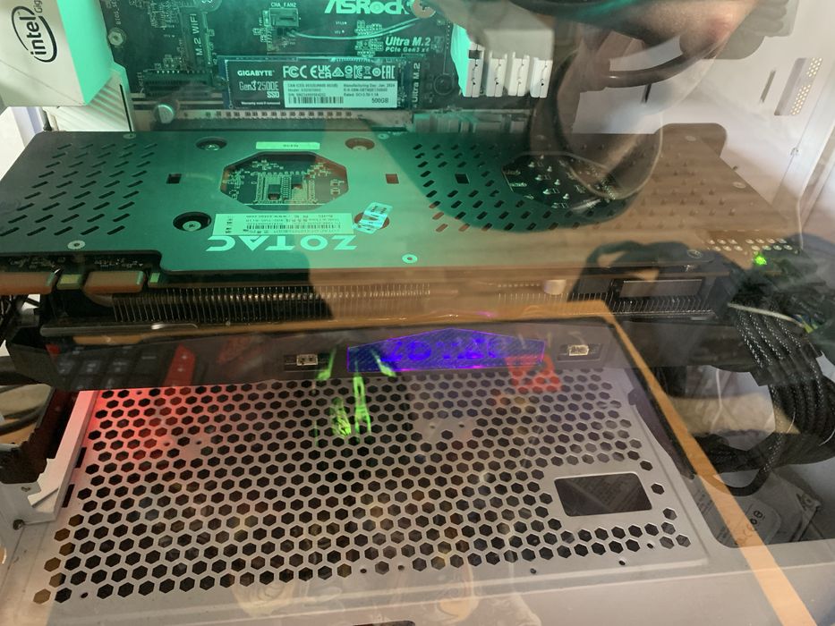 Продам видео карту 1070ti