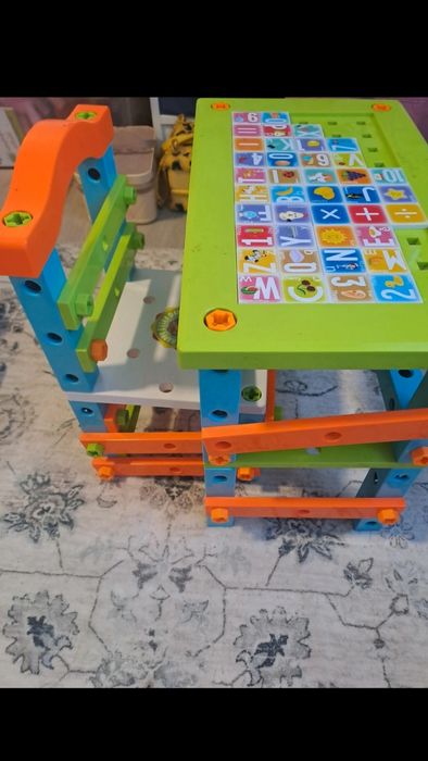 Masa cu scaun activitati