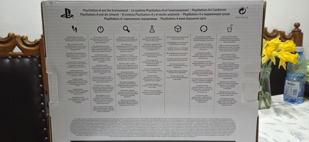 Vindem Play Station 4