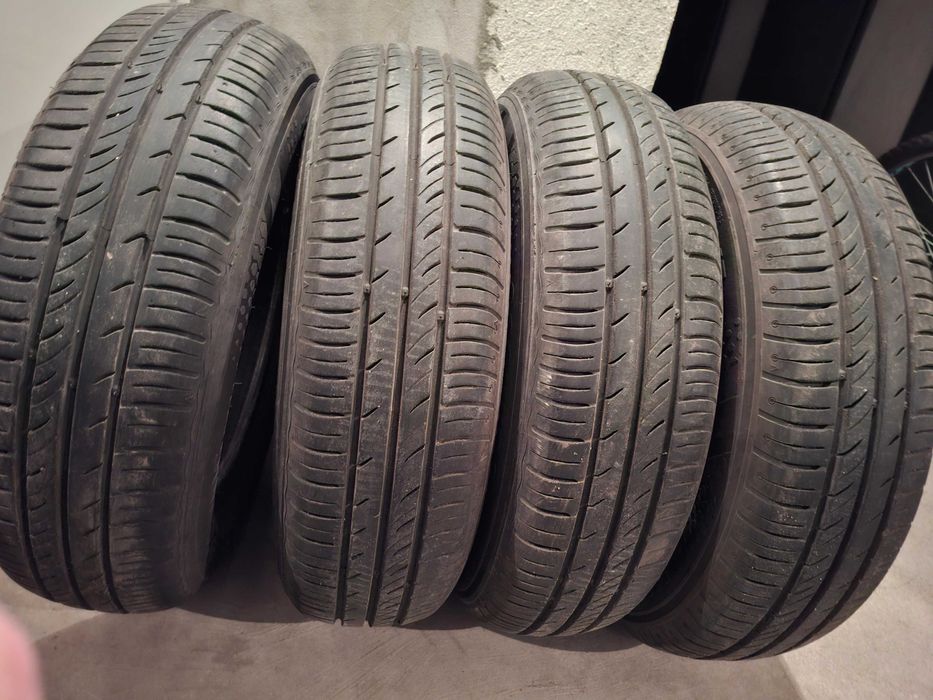 Летни Гуми   175 70 14  84Т  Kumho Ecowing ES31 - 4 бр. , грайфер 6мм