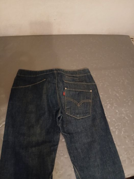 blugi LEVIS originali