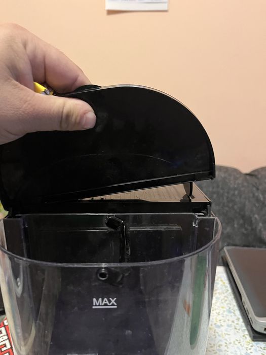 кафемашина SENCOR 4040BK