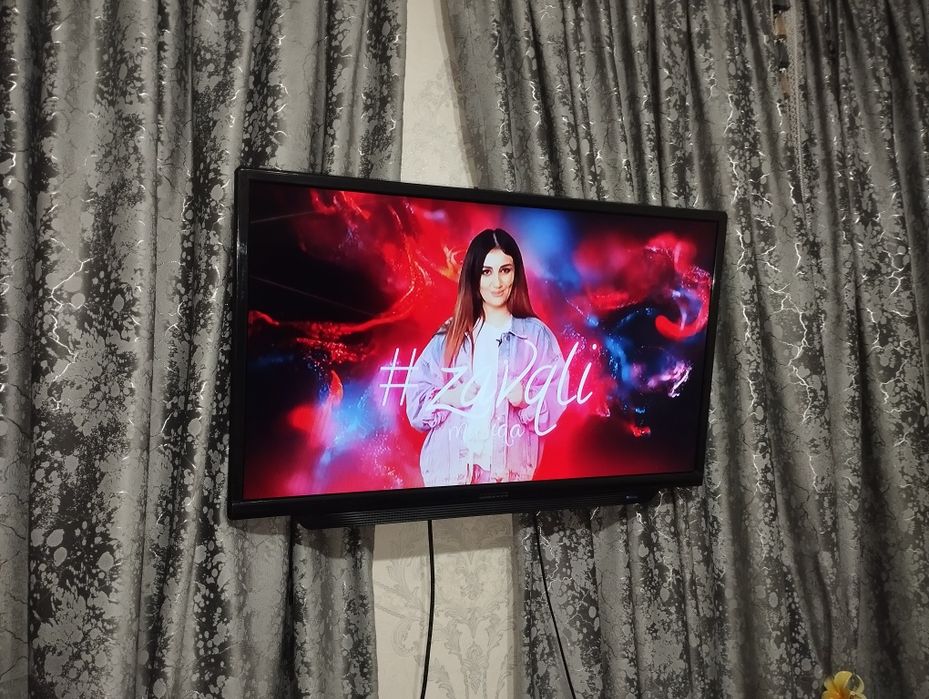 Televizor Samsung 32 sotiladi holati yaxshi