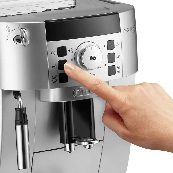 Espressor DeLonghi MagnificaS ( sigilat )