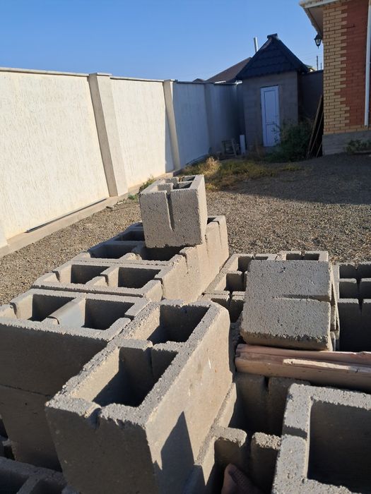 Продам Пескоблок 20 × 40 см.