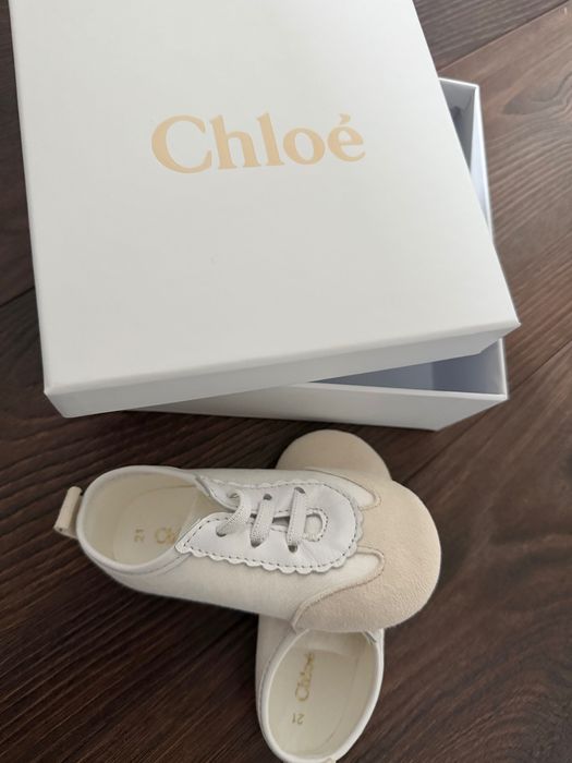 Бебешки обувки, чисто нови