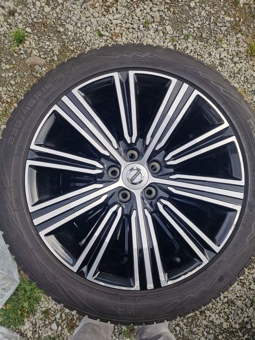 Vând jante Originale  Volvo!