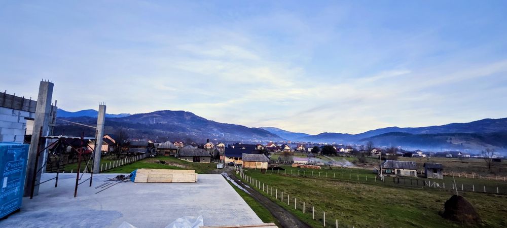 Vând imobil pentru scop comercial