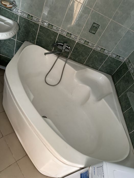 Срочно джакузи! Самовывоз!