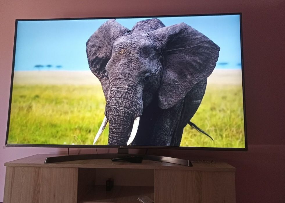 LG 165 см 4K smart tv телевизор