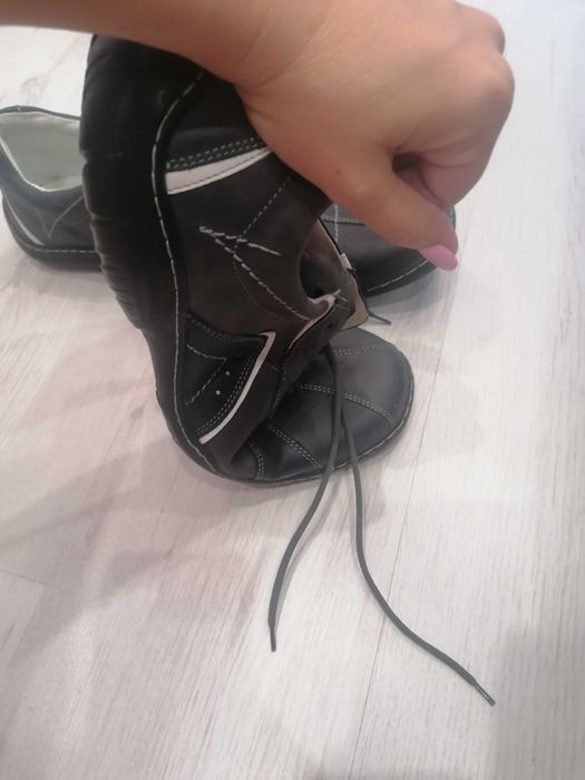 Обувки различни номера