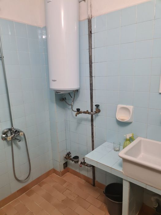 Дава се под наем Двустаен апартамент в Ловеч, Дикисана - 60 кв.м за 178.5 € - Снимка #3