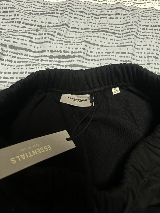 Essentials shorts XL