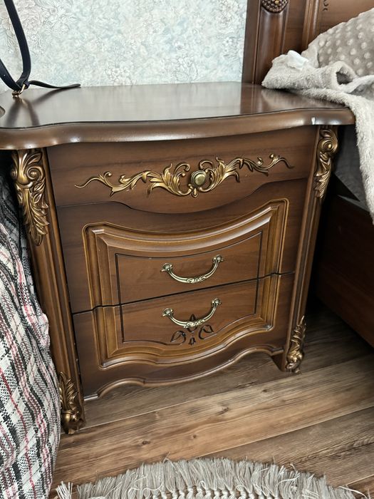 Продам срочно спальний гарнитур