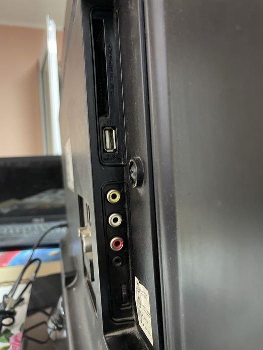 Продавам телевизор NEO 32 инча