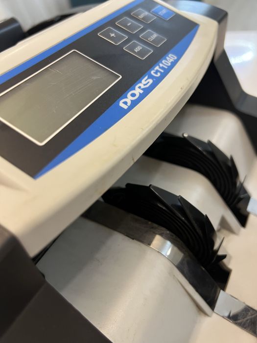 Машинка для счета денег