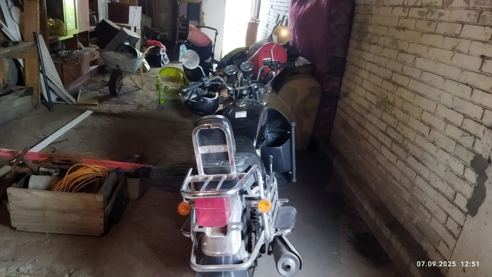 Продам мотоцикл  новый