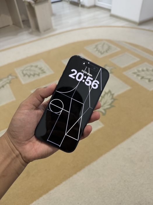 Продам айфон 17 про