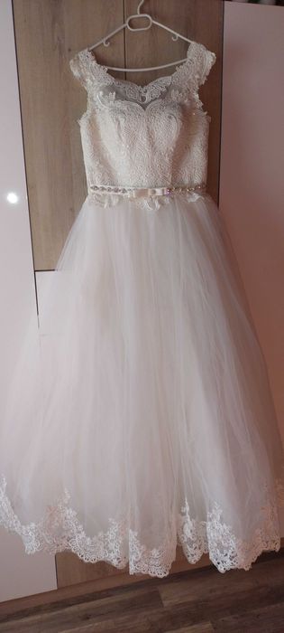 Rochie de mireasa.
