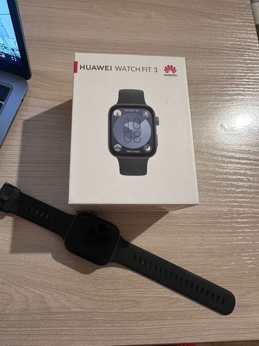 Смартчасы Huawei