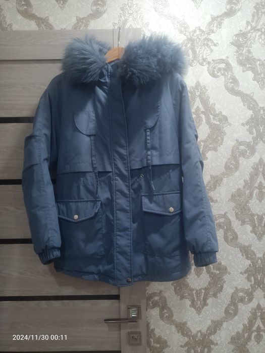 Продам куртку  .