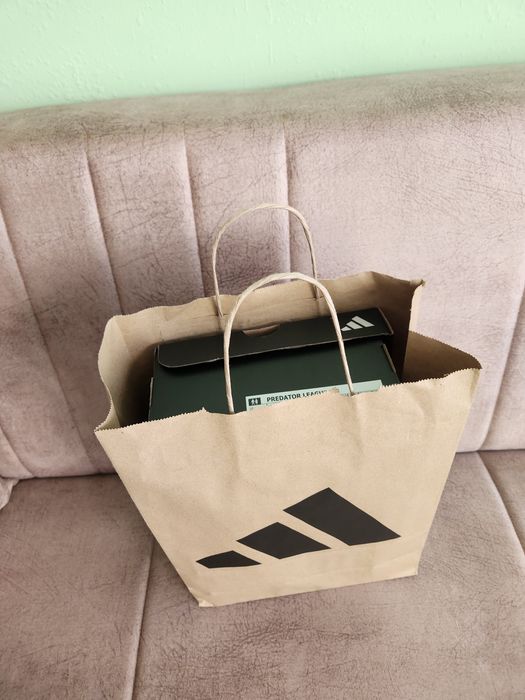 Adidas  Predator League MG