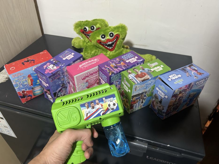 Продам мягких игрушек