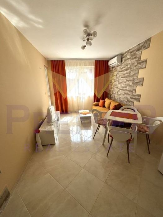 Продава се Двустаен апартамент в Созопол - 52 кв.м за 1693 €/кв.м - Снимка #1