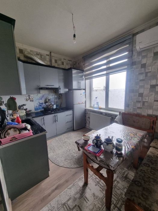 Узок муддатга Дварецда квартира