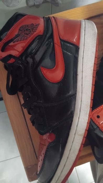 Vând jordan 1 patent bred