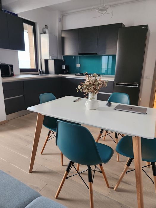 De inchiriat apartament 2 camere - închiriez în Mamaia Nord
