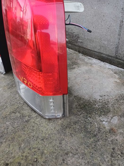 ляв и десен долен и горен стоп за волво в70 комби VOLVO V70