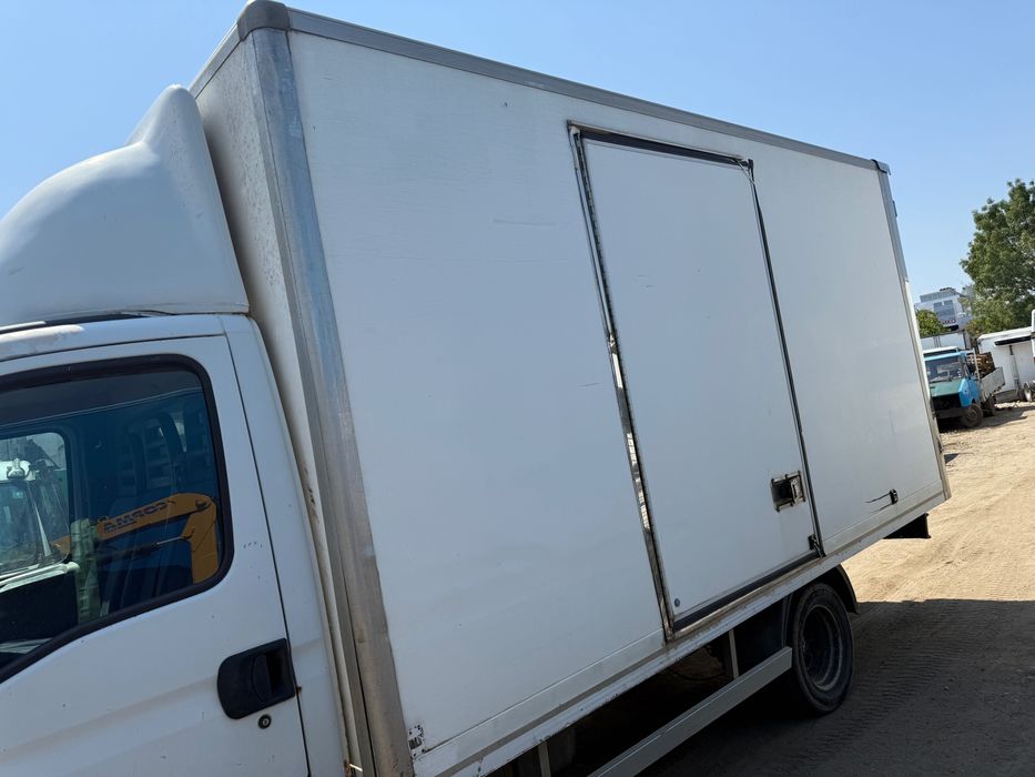 Фургон термоизолиран